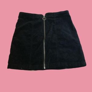 Velvet black zip up skirt